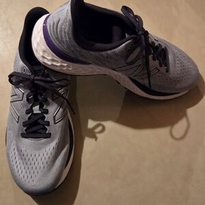 New Balance Athletic Shoes in Gray and Purple